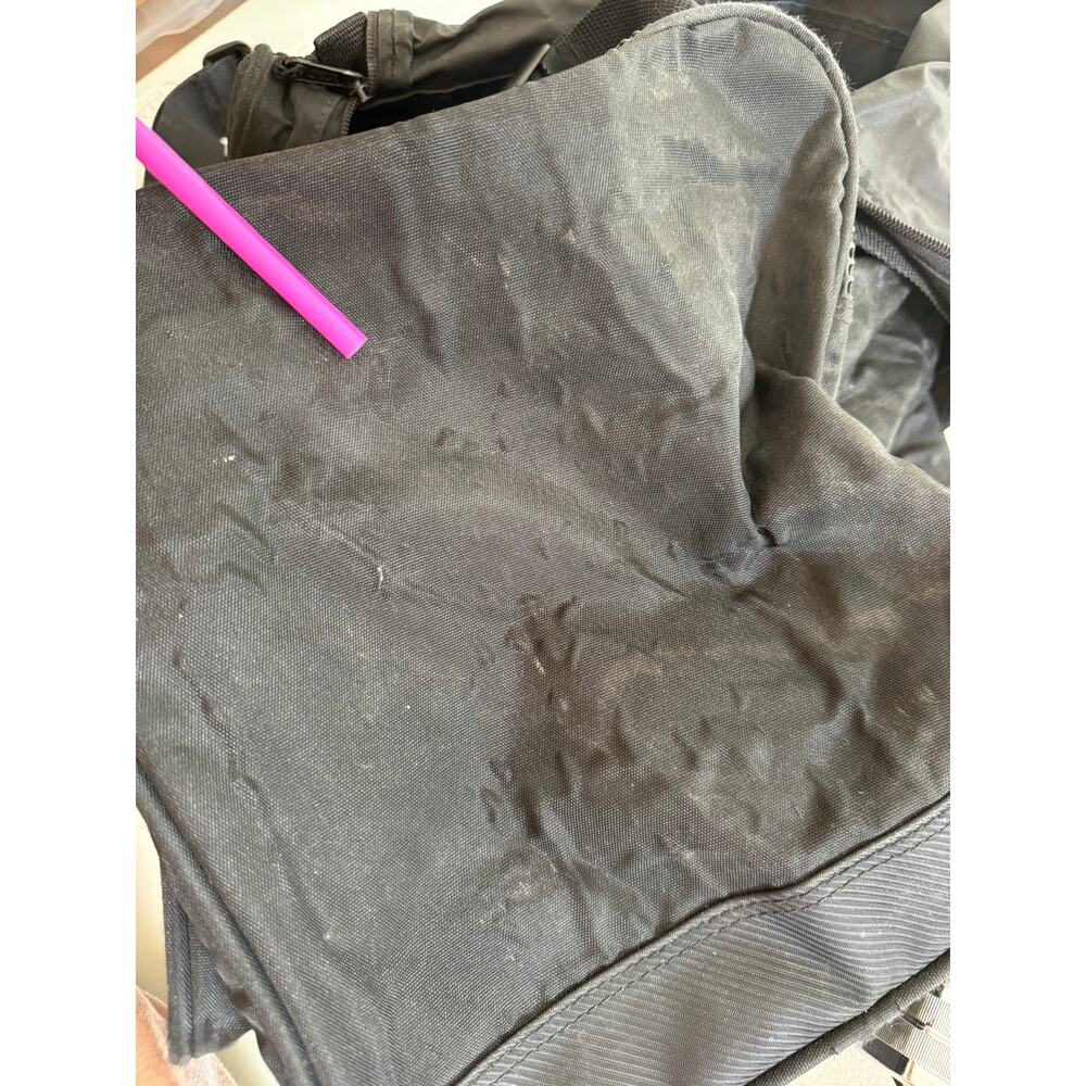 Vintage 90s TYR H20 Max Swim Fitness Duffle Bag Athlete Travel Gym Bag Black - Picture 16 of 16